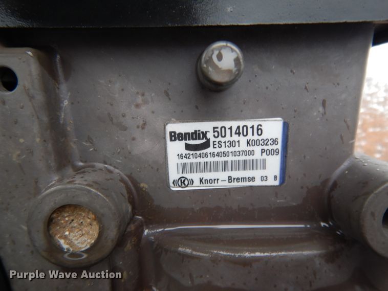 image for item DJ6666 2018 Nexa TP pneumatic dry bulk trailer