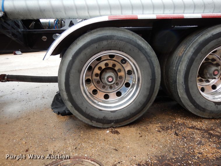 image for item DJ6666 2018 Nexa TP pneumatic dry bulk trailer