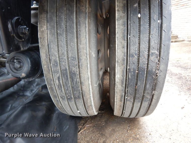 image for item DJ6666 2018 Nexa TP pneumatic dry bulk trailer