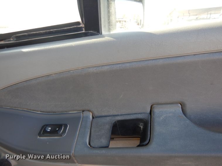 image for item DJ6678 2007 Freightliner Columbia  semi truck