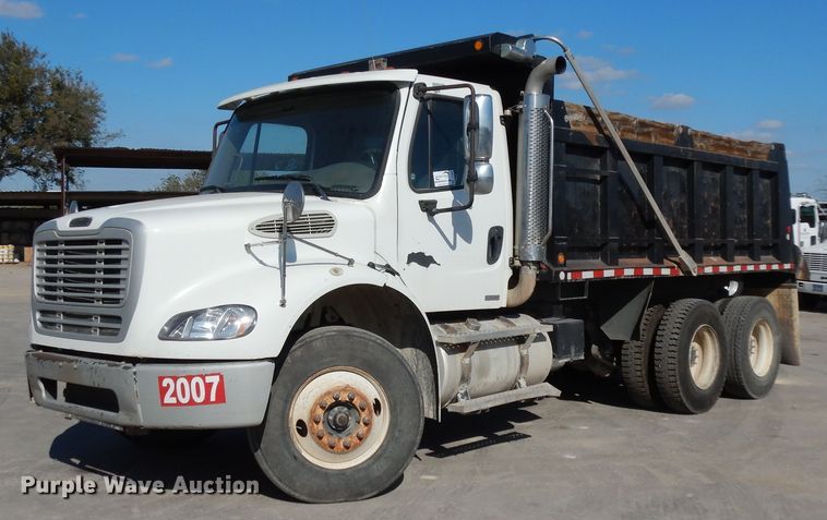 image for item DJ6680 2007 Freightliner Business Class M2  dump truck