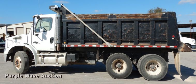 image for item DJ6680 2007 Freightliner Business Class M2  dump truck