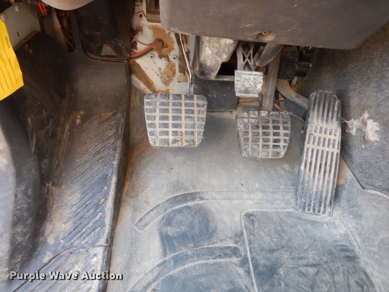 image for item DJ6680 2007 Freightliner Business Class M2  dump truck