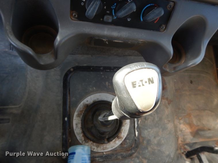 image for item DJ6680 2007 Freightliner Business Class M2  dump truck