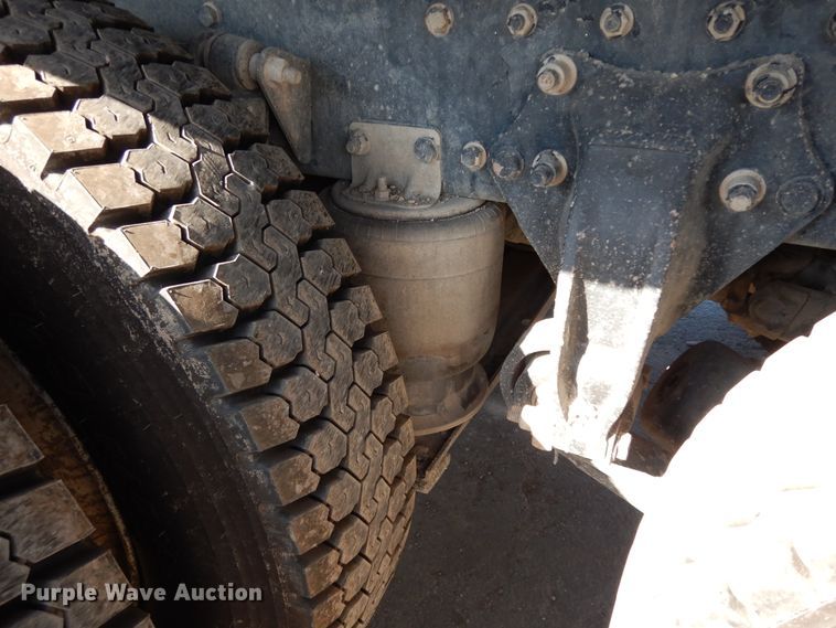 image for item DJ6680 2007 Freightliner Business Class M2  dump truck