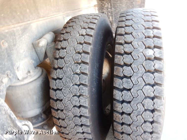 image for item DJ6680 2007 Freightliner Business Class M2  dump truck