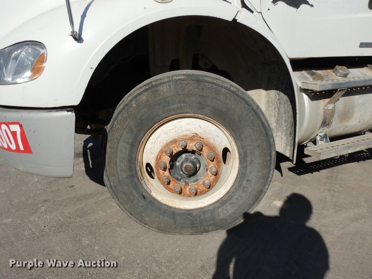 image for item DJ6680 2007 Freightliner Business Class M2  dump truck