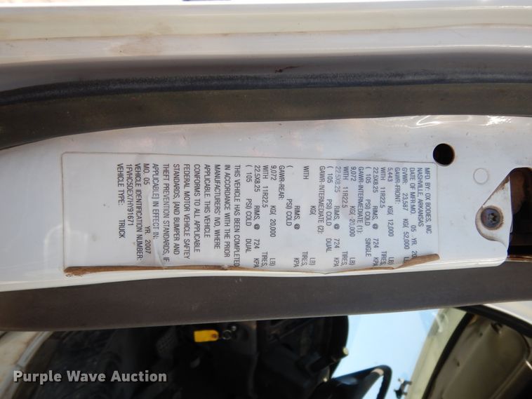 image for item DJ6680 2007 Freightliner Business Class M2  dump truck