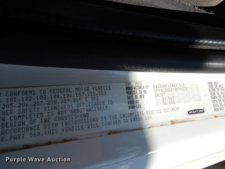 image for item DJ6680 2007 Freightliner Business Class M2  dump truck