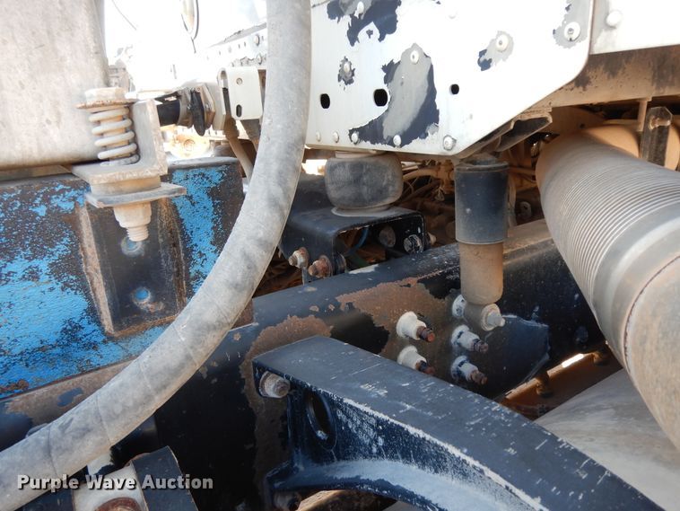 image for item DJ6682 2007 Freightliner Columbia  semi truck