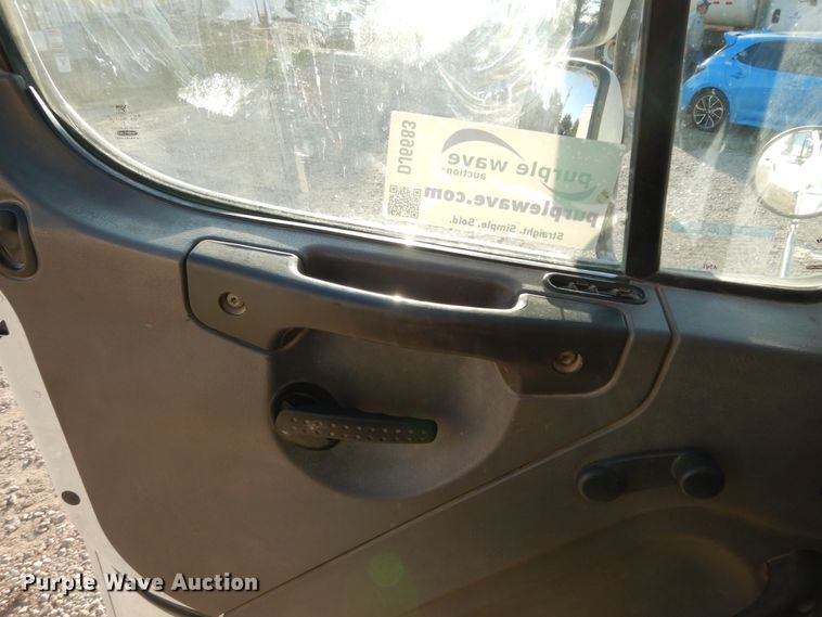 image for item DJ6683 2006 Freightliner Business Class M2  dump truck