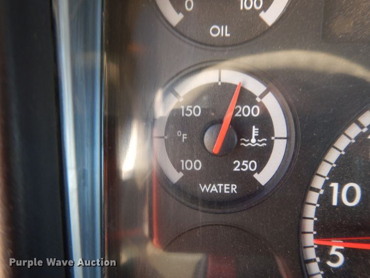 image for item DJ6683 2006 Freightliner Business Class M2  dump truck