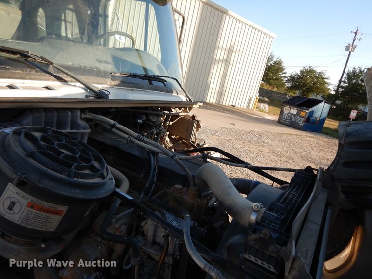 image for item DJ6683 2006 Freightliner Business Class M2  dump truck