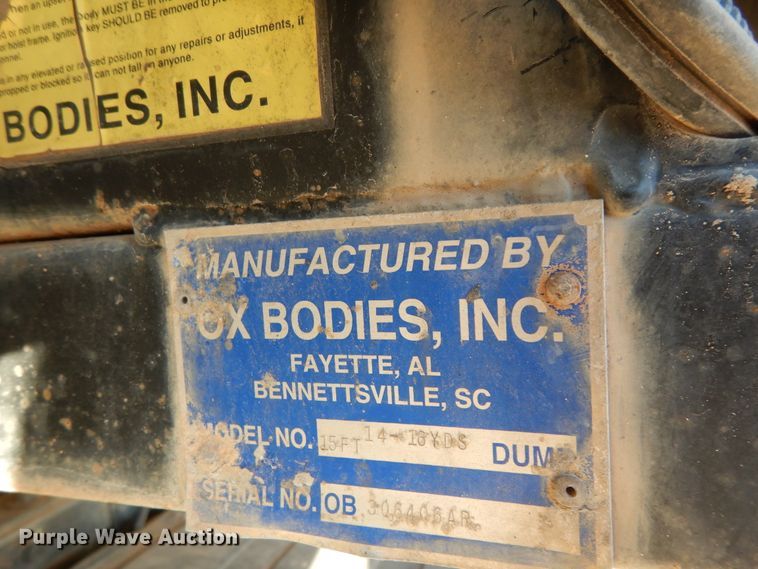 image for item DJ6683 2006 Freightliner Business Class M2  dump truck