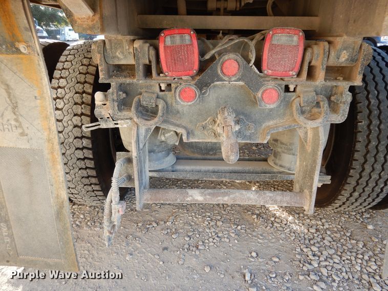 image for item DJ6683 2006 Freightliner Business Class M2  dump truck