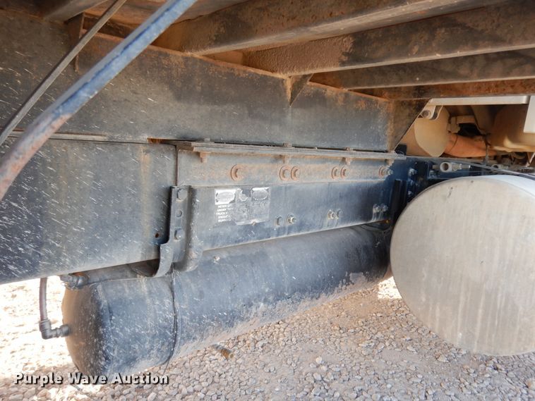 image for item DJ6683 2006 Freightliner Business Class M2  dump truck