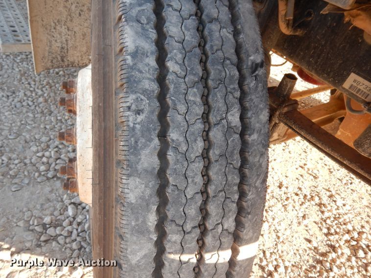 image for item DJ6683 2006 Freightliner Business Class M2  dump truck