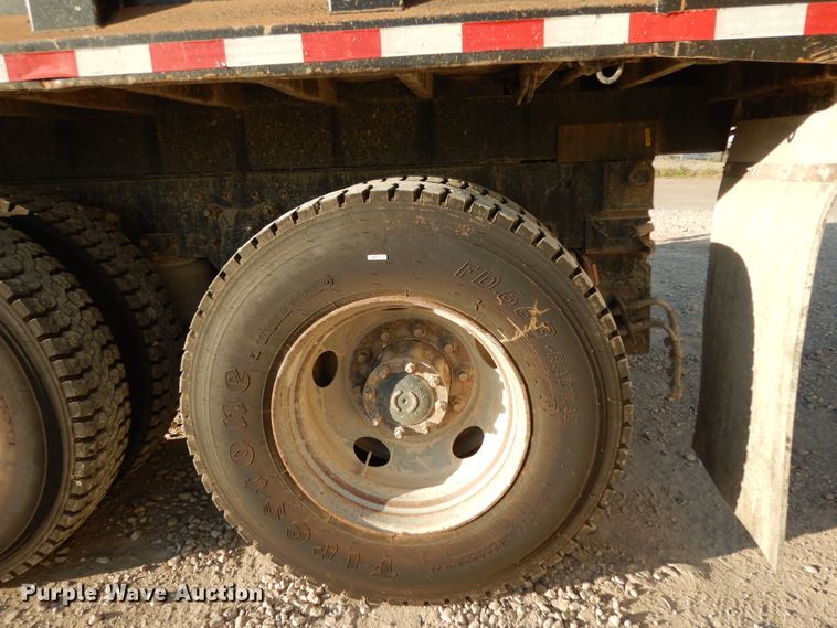 image for item DJ6683 2006 Freightliner Business Class M2  dump truck