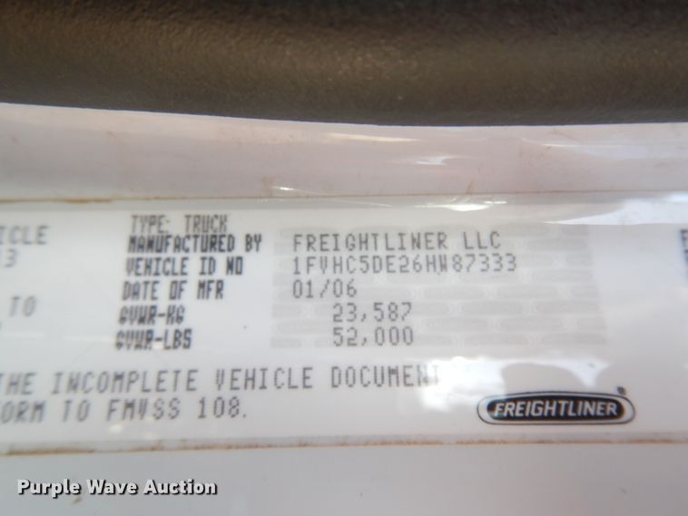 image for item DJ6683 2006 Freightliner Business Class M2  dump truck