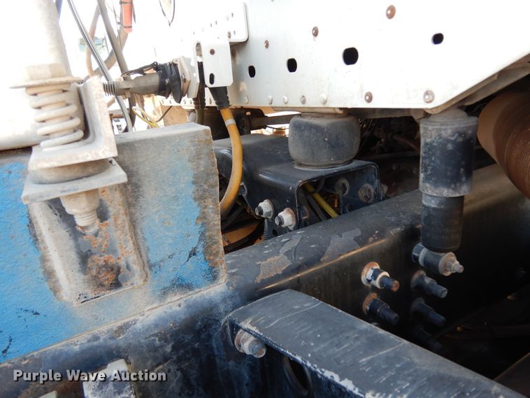 image for item DJ6685 2007 Freightliner Columbia  semi truck