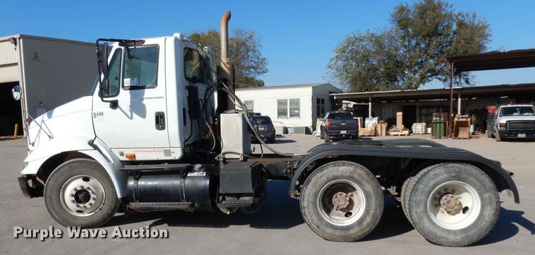 image for item DJ6686 2007 International 8600  semi truck