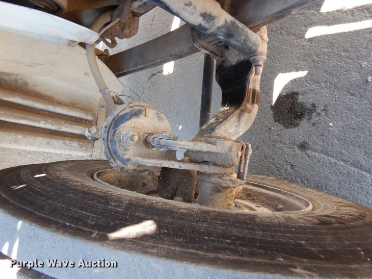 image for item DJ6686 2007 International 8600  semi truck