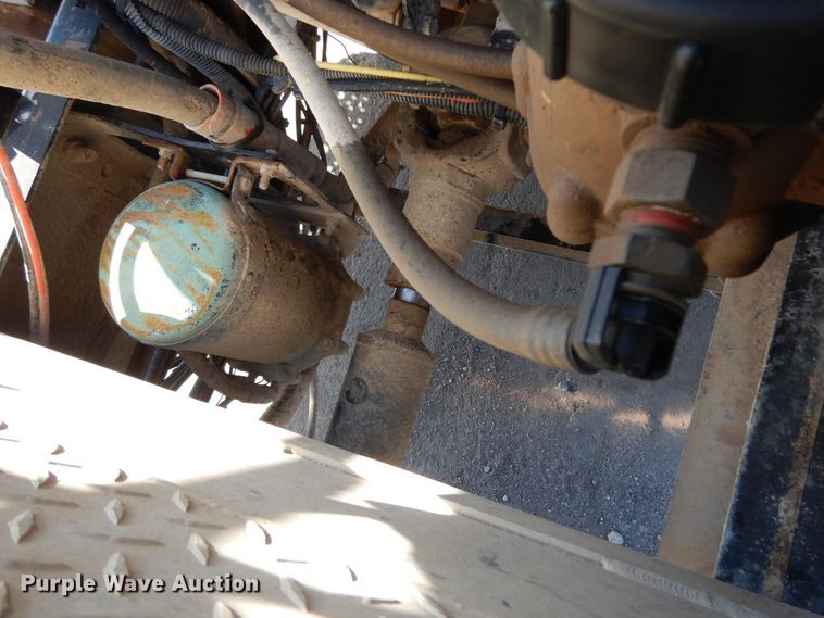 image for item DJ6686 2007 International 8600  semi truck