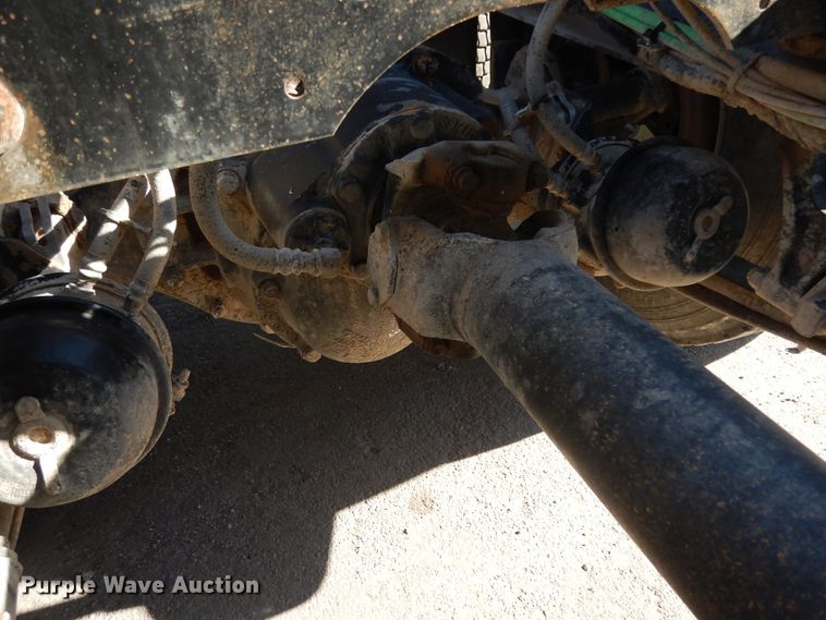 image for item DJ6686 2007 International 8600  semi truck