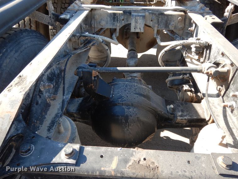 image for item DJ6686 2007 International 8600  semi truck