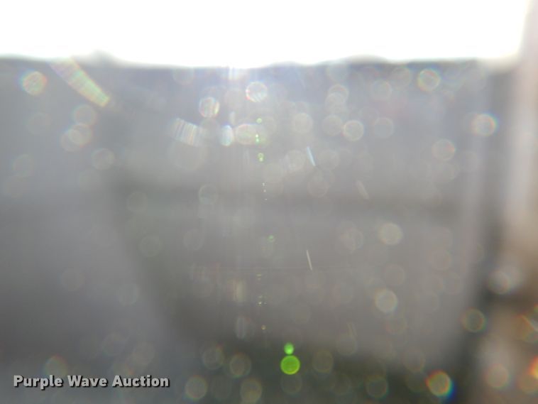 image for item DJ6687 2007 Freightliner Columbia 120  semi truck