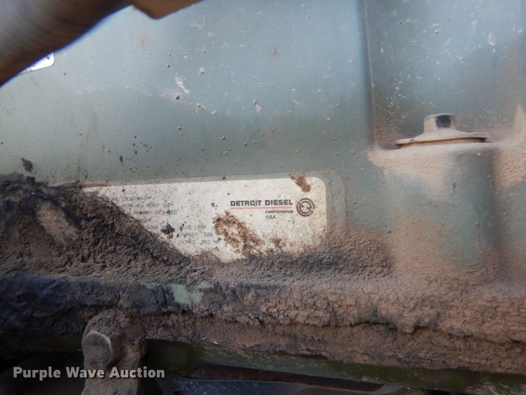 image for item DJ6687 2007 Freightliner Columbia 120  semi truck