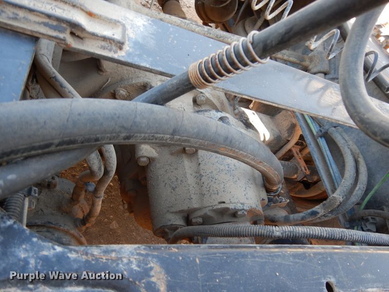 image for item DJ6687 2007 Freightliner Columbia 120  semi truck