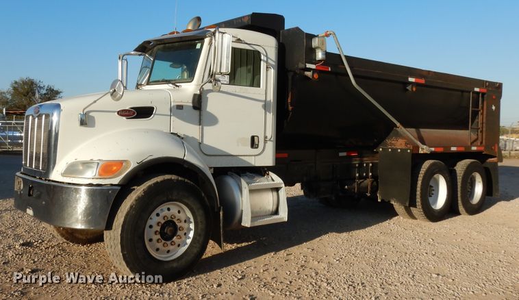 image for item DJ6688 2009 Peterbilt 340  dump truck