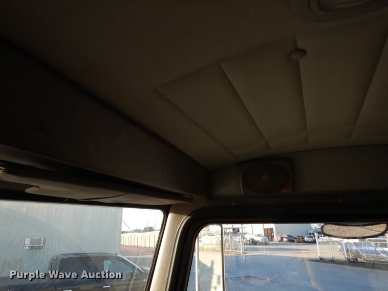 image for item DJ6688 2009 Peterbilt 340  dump truck