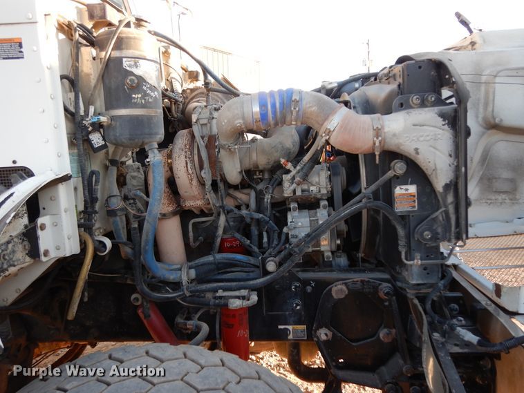 image for item DJ6688 2009 Peterbilt 340  dump truck