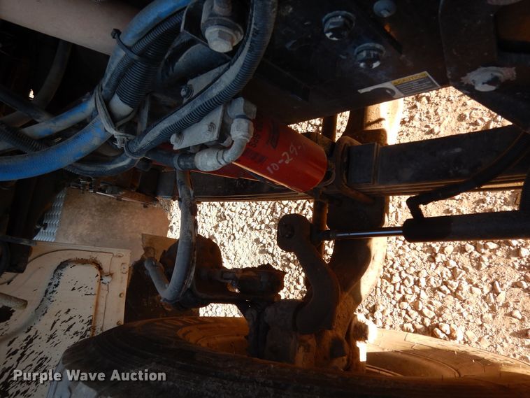 image for item DJ6688 2009 Peterbilt 340  dump truck