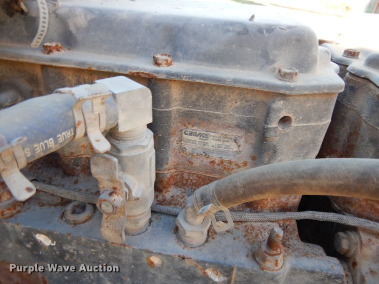 image for item DJ6717 2003 Freightliner FLD120SD  semi truck