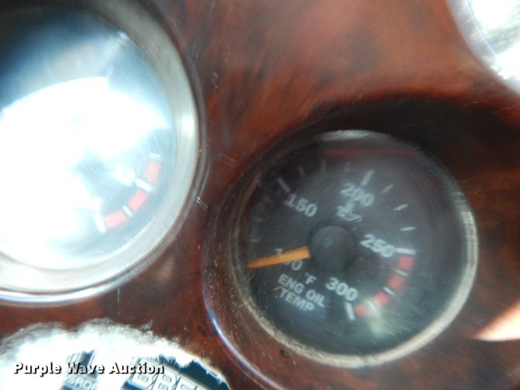 image for item DJ6719 2007 Mack CXN  semi truck