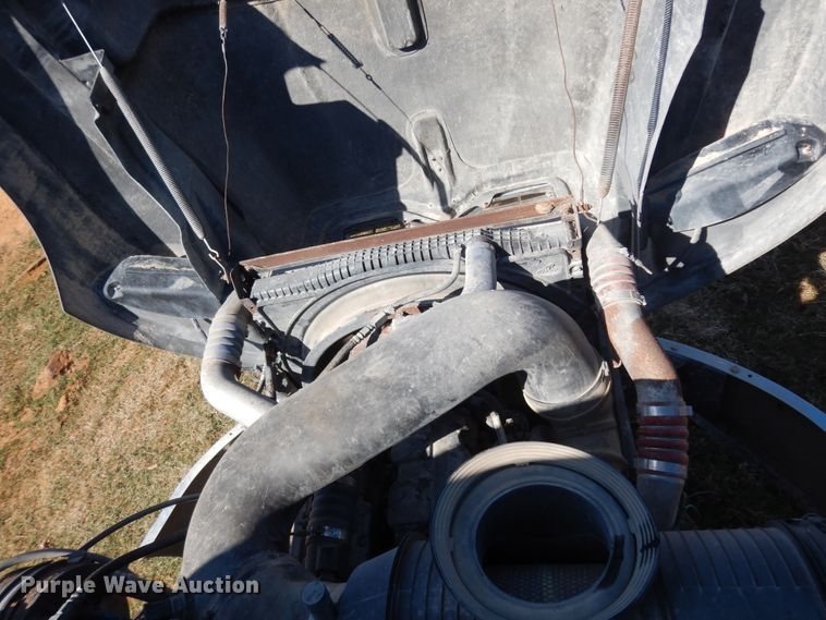 image for item DJ6719 2007 Mack CXN  semi truck