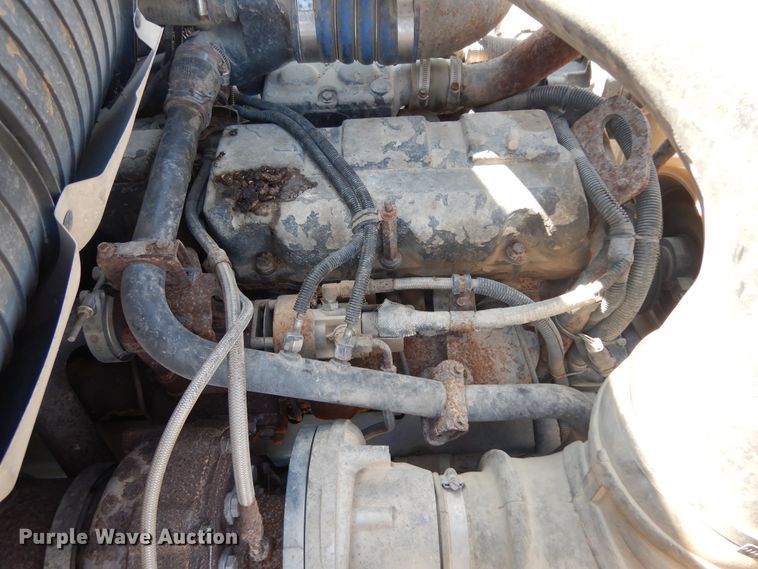 image for item DJ6719 2007 Mack CXN  semi truck