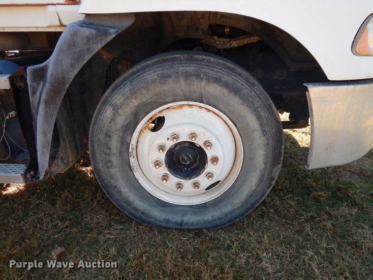 image for item DJ6719 2007 Mack CXN  semi truck