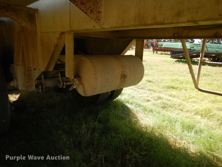 image for item DJ6721 2003 Proco vacuum trailer