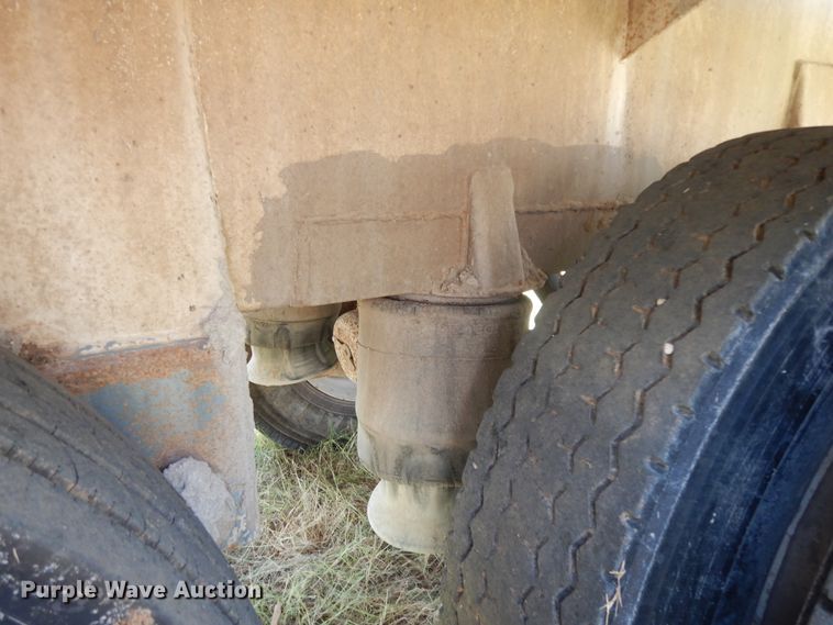 image for item DJ6721 2003 Proco vacuum trailer