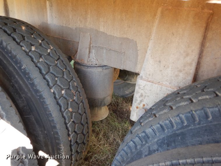 image for item DJ6721 2003 Proco vacuum trailer