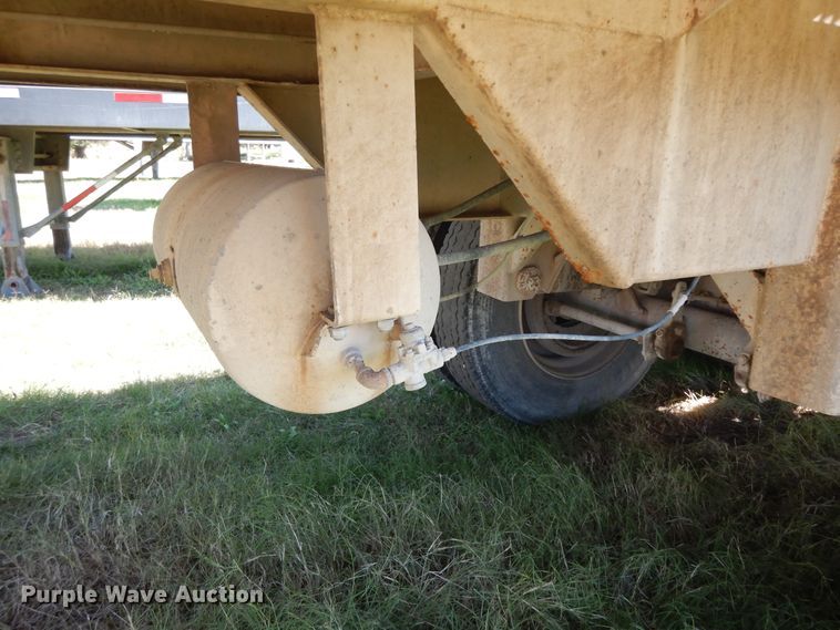 image for item DJ6721 2003 Proco vacuum trailer