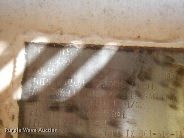 image for item DJ6721 2003 Proco vacuum trailer