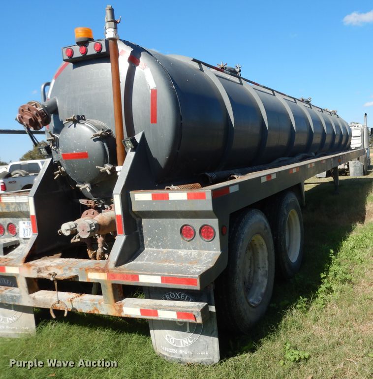 image for item DJ6722 2013 Troxell vacuum trailer