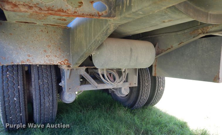 image for item DJ6722 2013 Troxell vacuum trailer