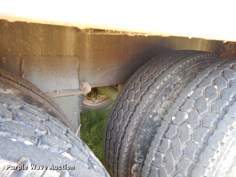 image for item DJ6722 2013 Troxell vacuum trailer