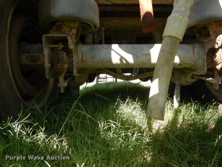 image for item DJ6722 2013 Troxell vacuum trailer